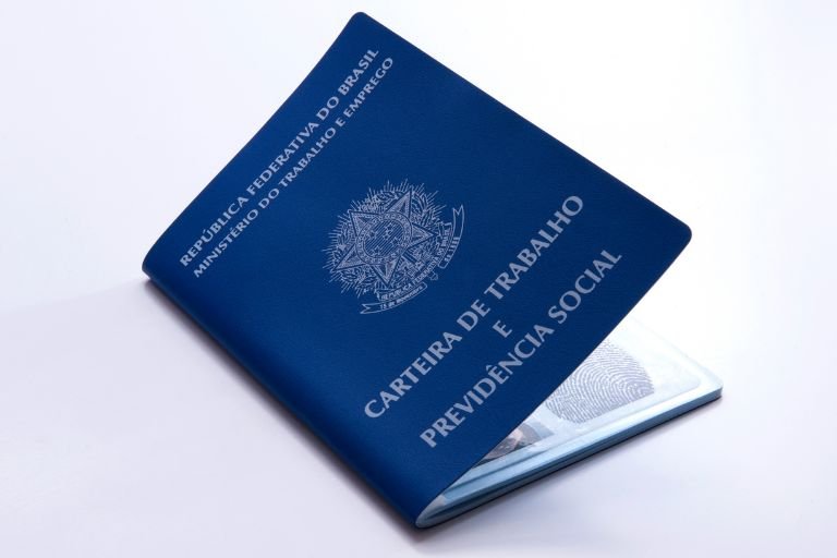 não-trabalho-de-carteira-assinada-tenho-algum-direito
